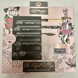 Ed Hardy Cat Eye Eyeliner Set - Black